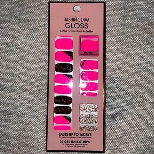 2pk/10$ DASHING DIVA GLOSS ULTRA SHINE GEL PALLET